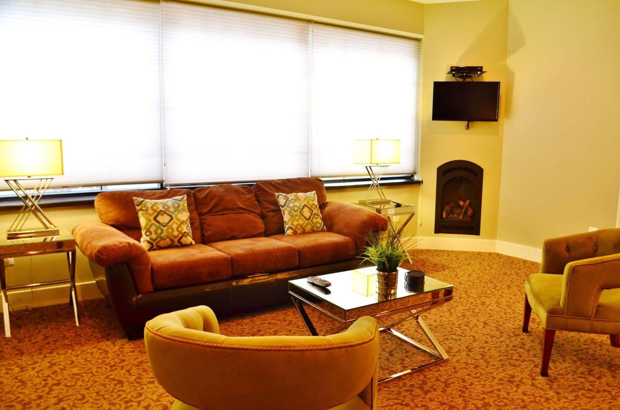 Culpeper Center Suites Exteriér fotografie
